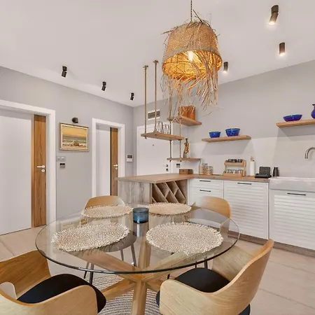 Breezy Boho 2bd With Sea View - Chayka By Flat Mаnаger 아파트 *